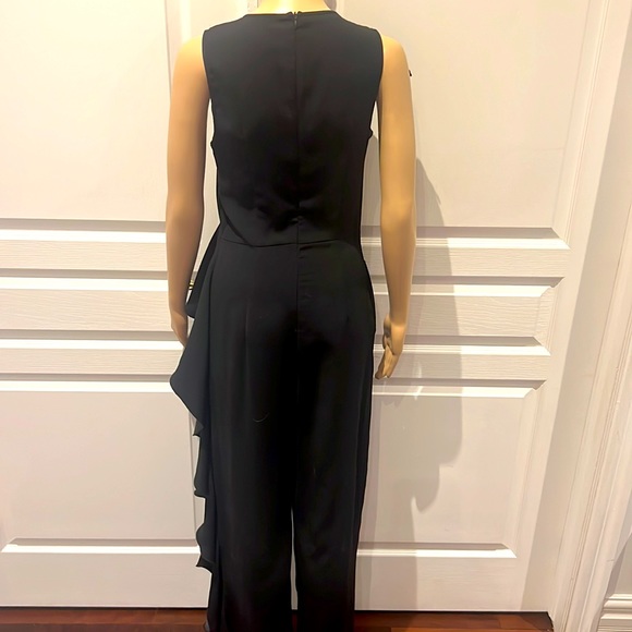 Beautiful Black Jumpsuit with a ruffle detail - Picture 4 of 4